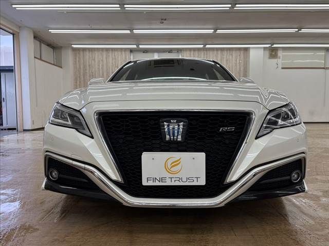 TOYOTA CROWN sedan hybrid 2018