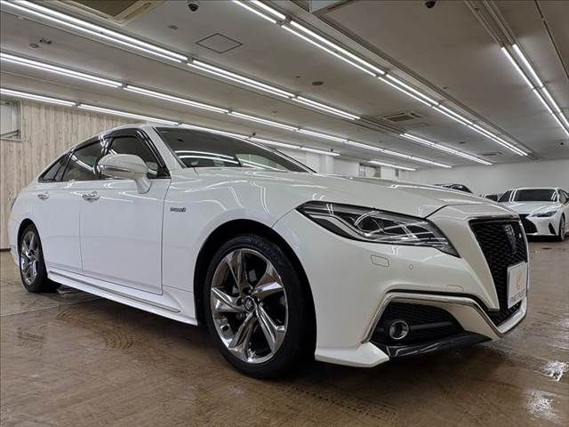 TOYOTA CROWN sedan hybrid 2018