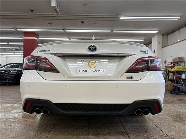 TOYOTA CROWN sedan hybrid 2018