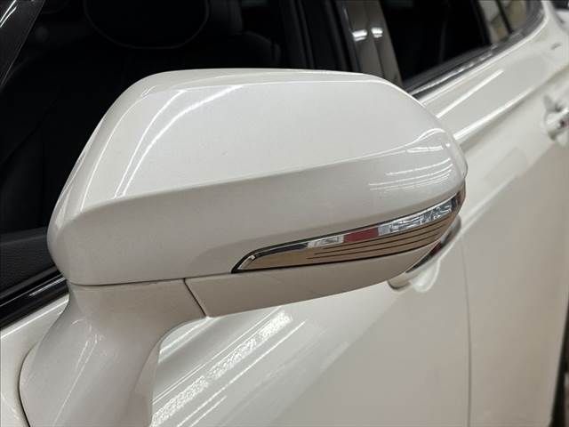 TOYOTA CROWN sedan hybrid 2018