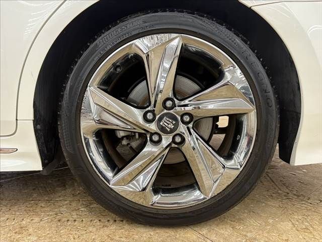 TOYOTA CROWN sedan hybrid 2018