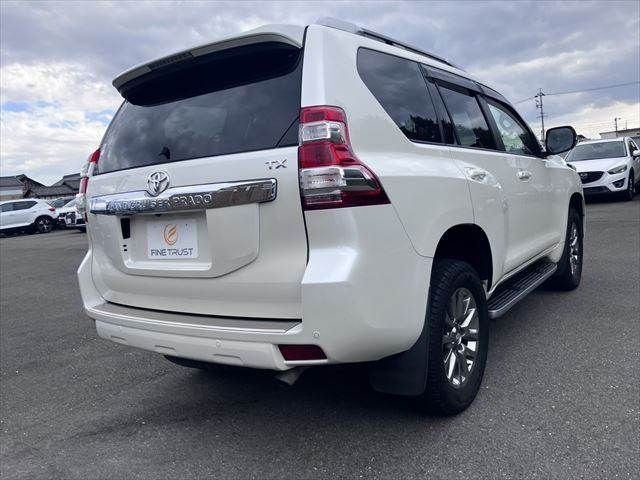 TOYOTA LANDCRUISER PRADO 2016
