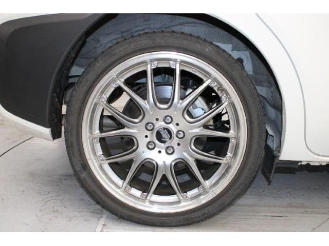 TOYOTA SIENTA HYBRID 2022