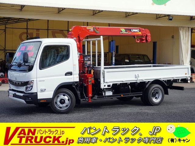 MITSUBISHI CANTER 2024