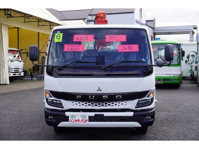 MITSUBISHI CANTER 2024