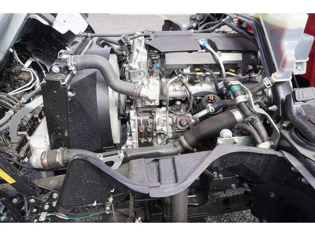 MITSUBISHI CANTER 2024