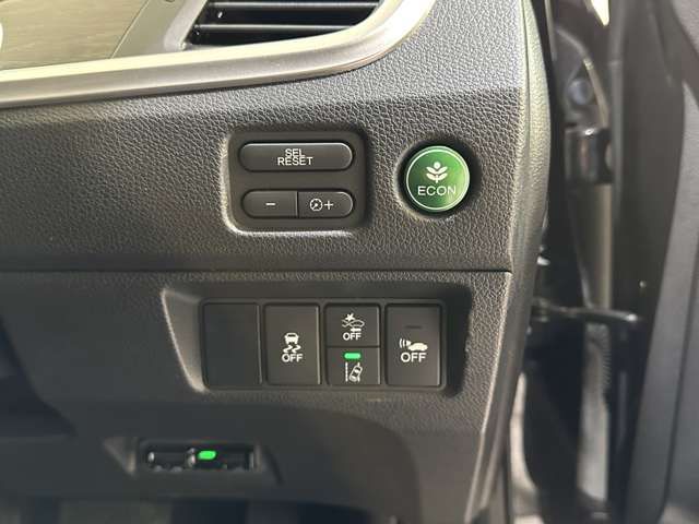 HONDA JADE HYBRID 2016