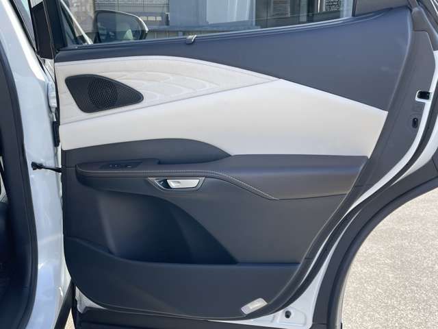 TOYOTA LEXUS RX350h 2023