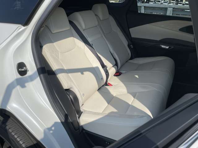 TOYOTA LEXUS RX350h 2023