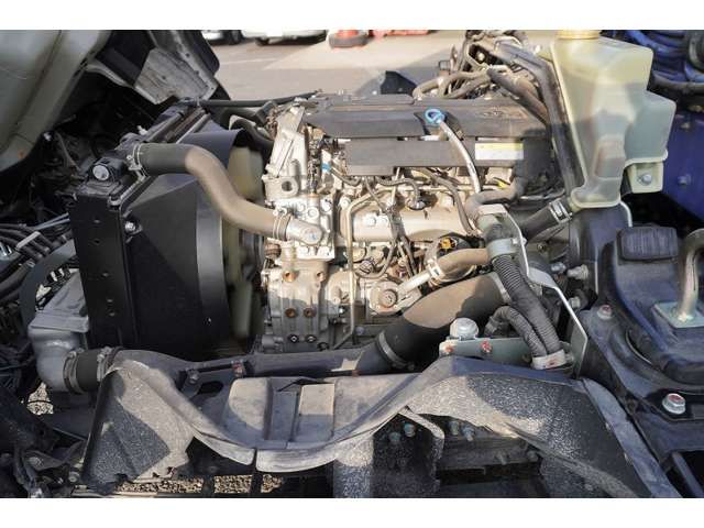 MITSUBISHI CANTER 2020