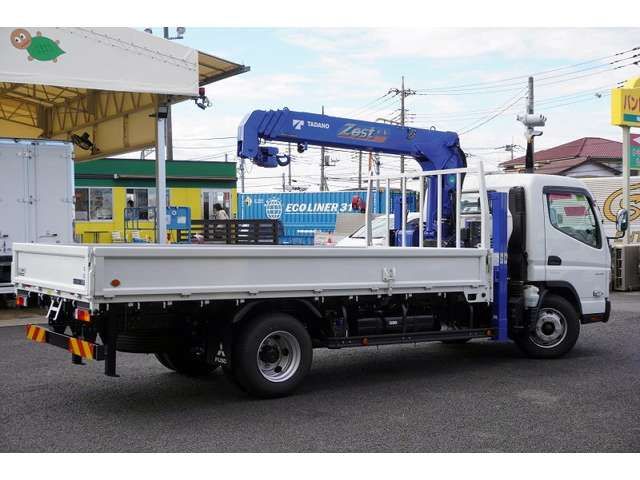 MITSUBISHI CANTER 2024