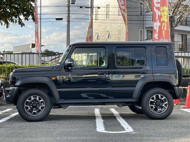 SUZUKI JIMNY NOMADE 2025