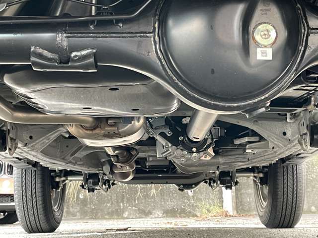 SUZUKI JIMNY NOMADE 2025