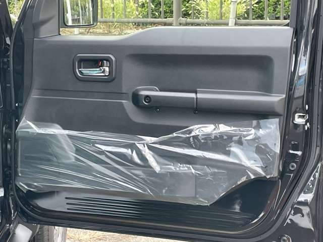 SUZUKI JIMNY NOMADE 2025