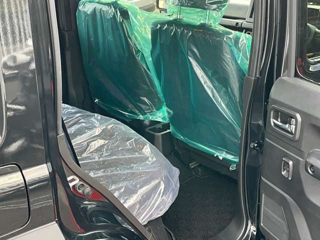 SUZUKI JIMNY NOMADE 2025