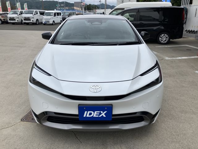 TOYOTA PRIUS 2025