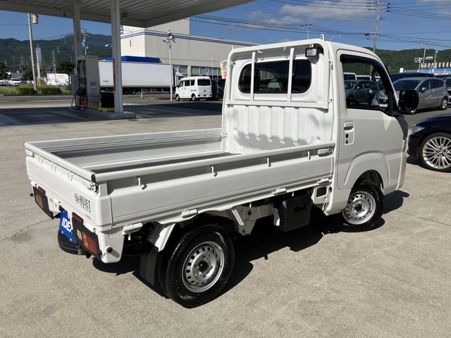 DAIHATSU HIJET truck 2025