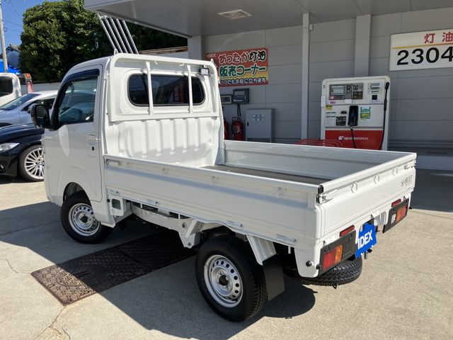 DAIHATSU HIJET truck 2025