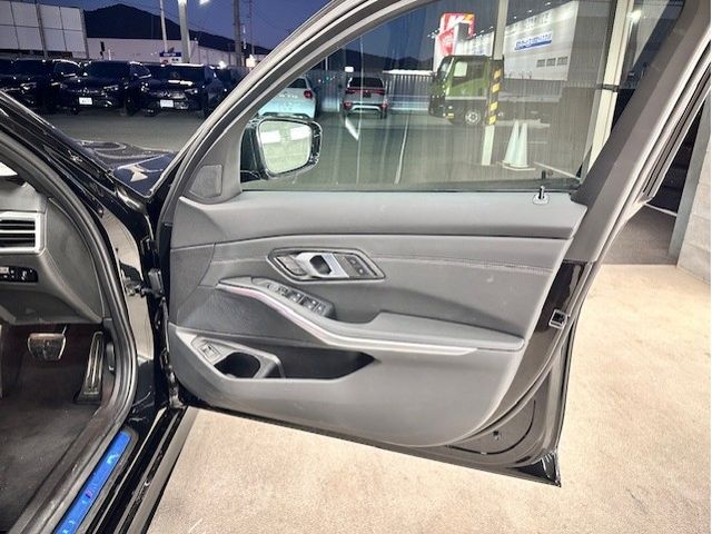 BMW BMW 3series sedan 2024