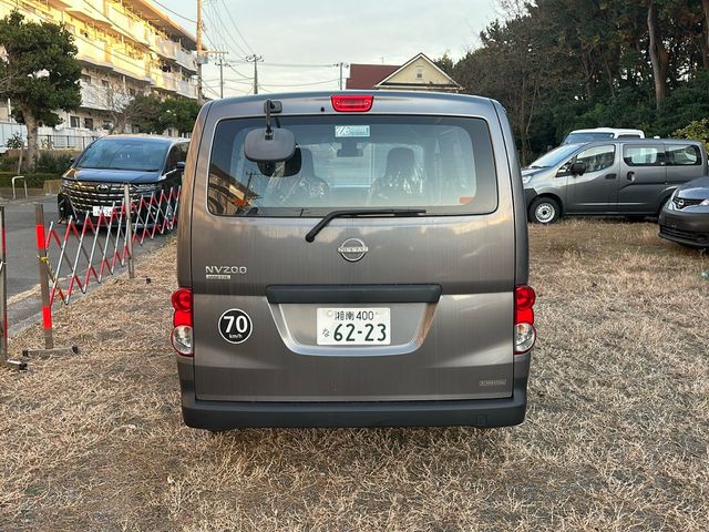 NISSAN NV200 VANETTE van 2022