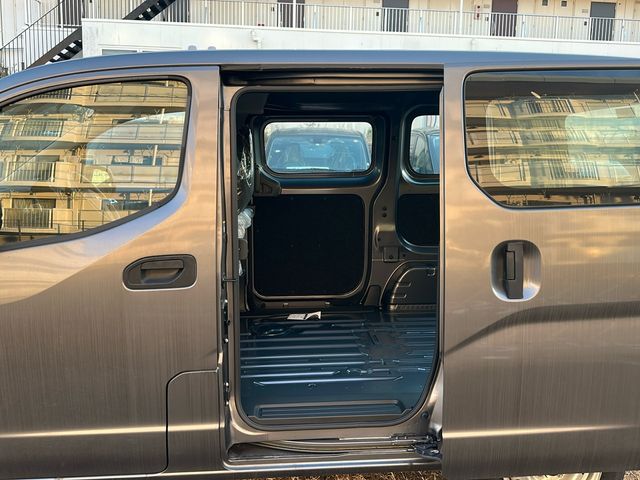 NISSAN NV200 VANETTE van 2022