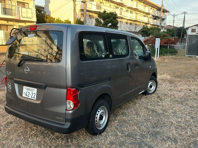 NISSAN NV200 VANETTE van 2022