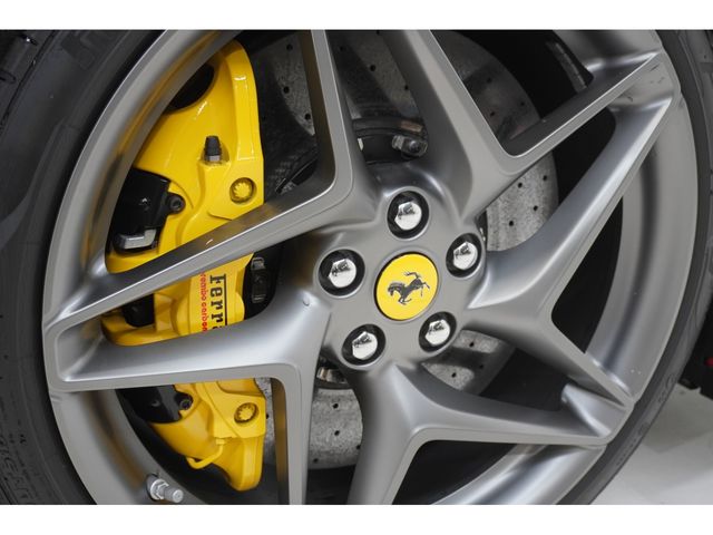 FERRARI FERRARI F8 Spider 2021