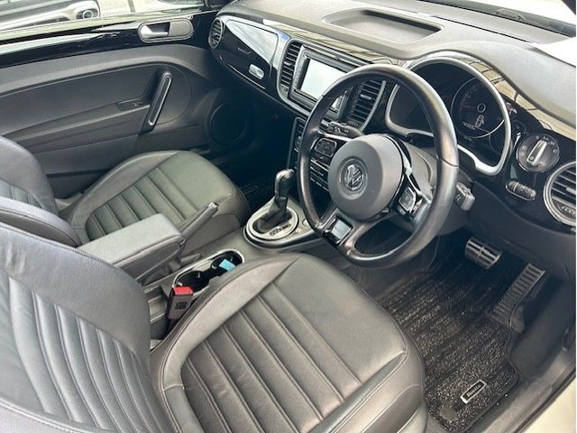 VOLKSWAGEN VOLKSWAGEN The BEETLE 2019