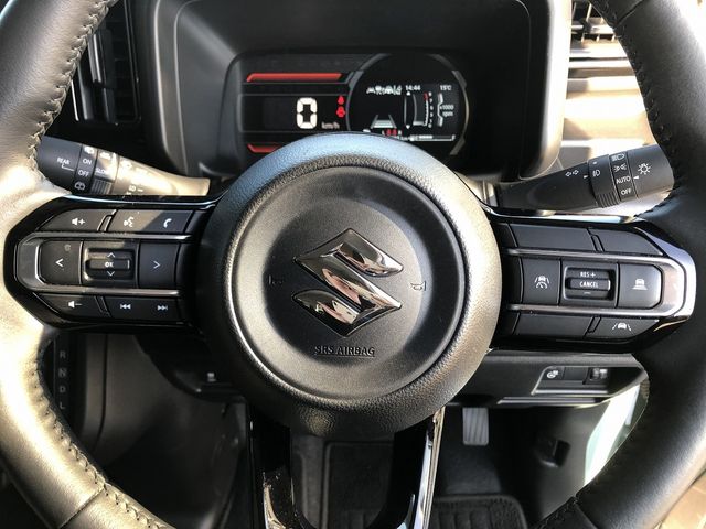 SUZUKI Spacia GEAR 2024