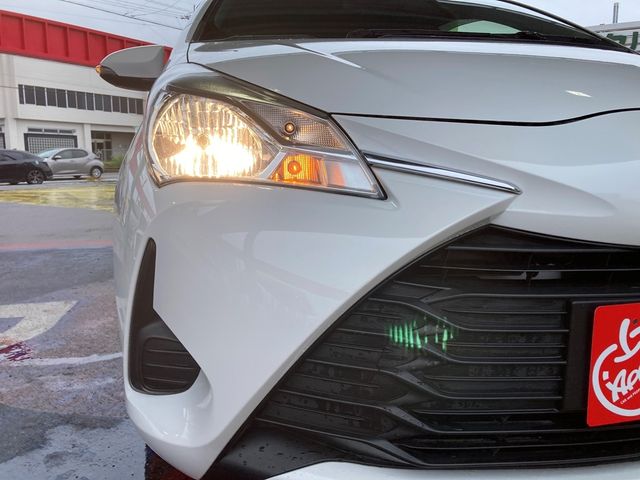 TOYOTA VITZ  4WD 2017