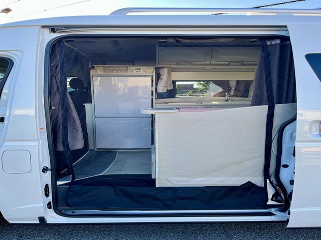 TOYOTA HIACE van 2WD 2021