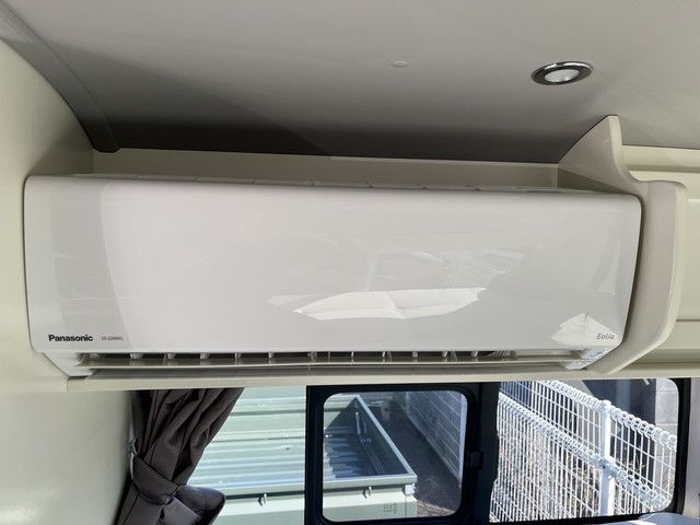 TOYOTA HIACE van 2WD 2021