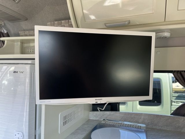 TOYOTA HIACE van 2WD 2021