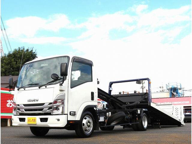 ISUZU ELF 2021