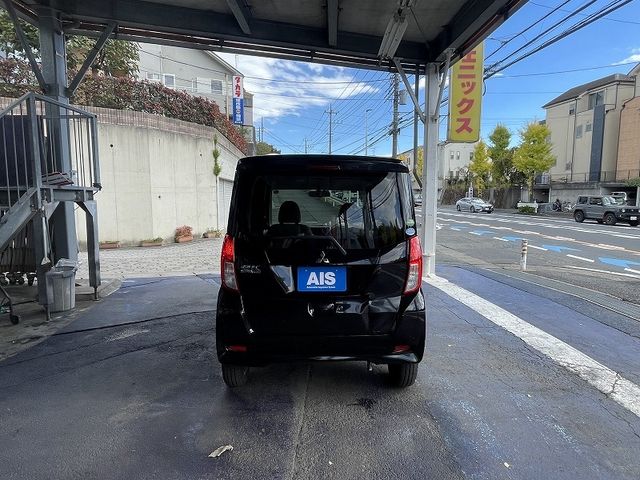 MITSUBISHI eK SPACE 4WD 2015