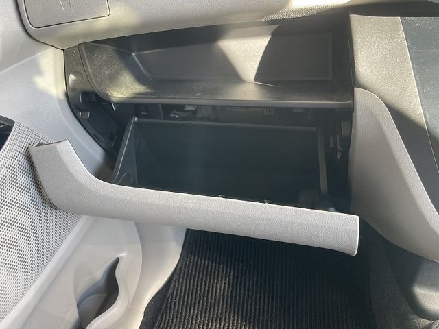 MITSUBISHI eK SPACE 4WD 2015