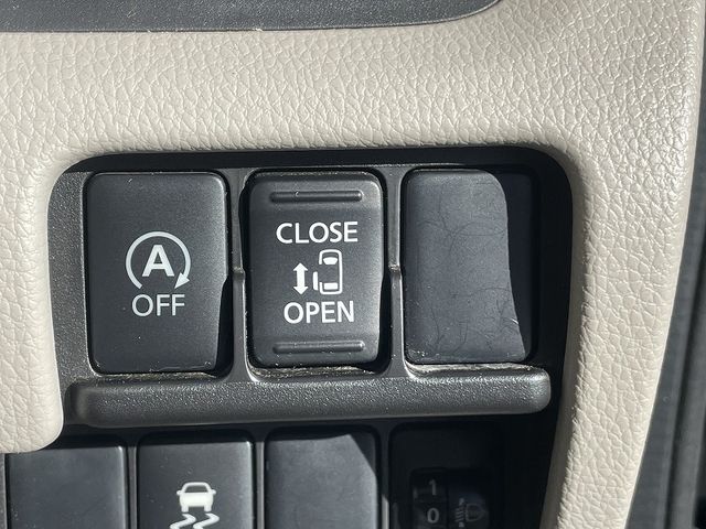 MITSUBISHI eK SPACE 4WD 2015