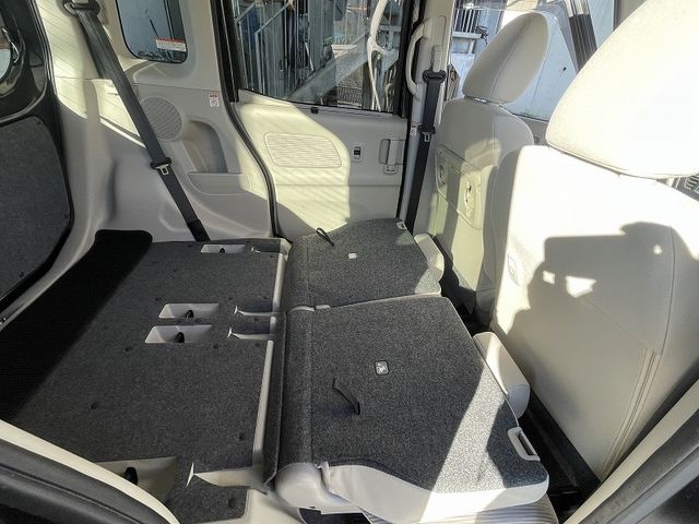 MITSUBISHI eK SPACE 4WD 2015