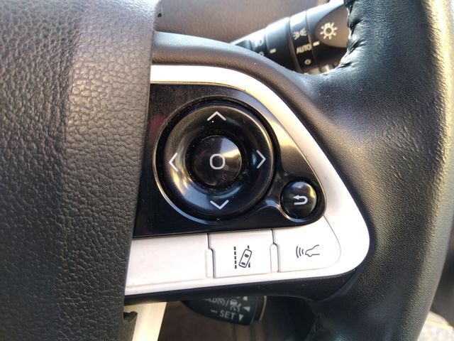 TOYOTA PRIUS 4WD 2016