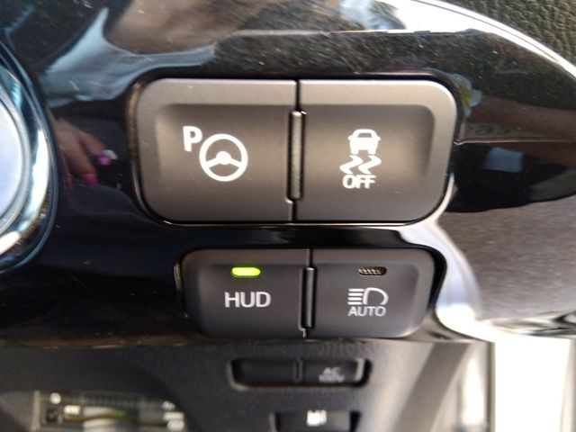 TOYOTA PRIUS 4WD 2016