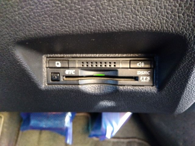 TOYOTA PRIUS 4WD 2016