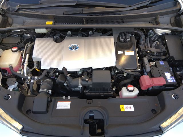 TOYOTA PRIUS 4WD 2016