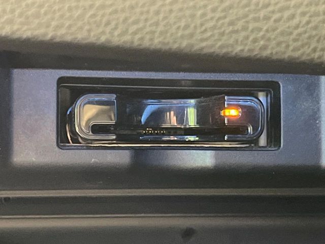 TOYOTA HARRIER 2WD 2017