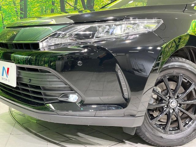 TOYOTA HARRIER 2WD 2017