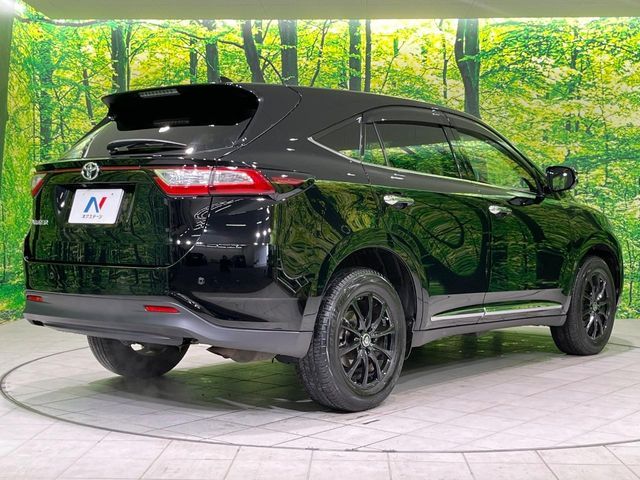 TOYOTA HARRIER 2WD 2017