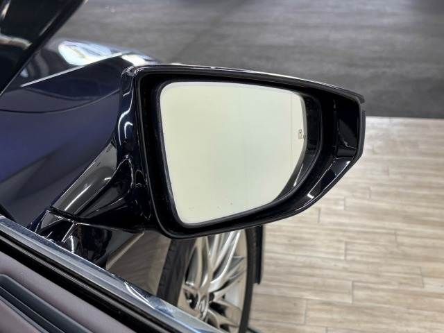 TOYOTA LEXUS LS500 2018