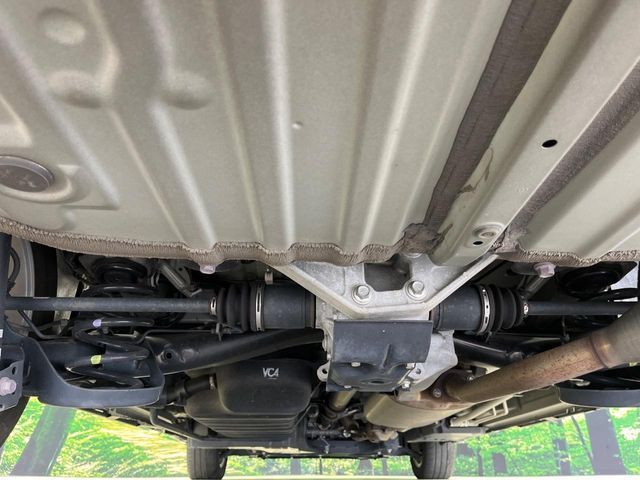 TOYOTA NOAH 4WD 2022