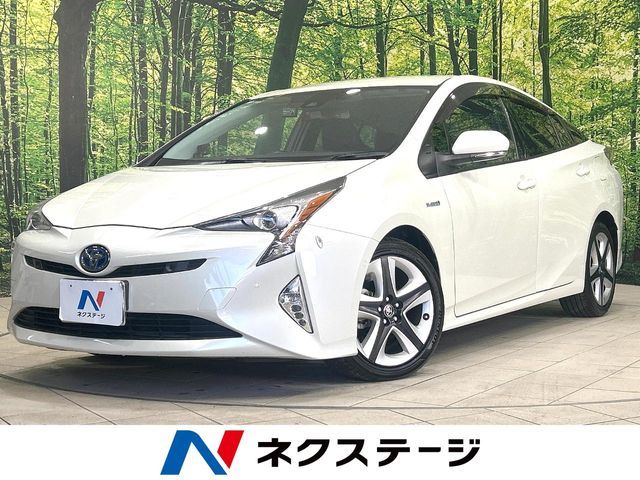 TOYOTA PRIUS 2016