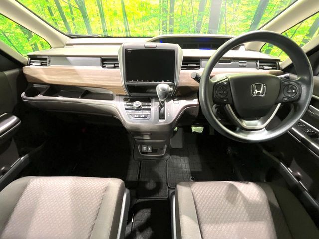HONDA FREED 2022