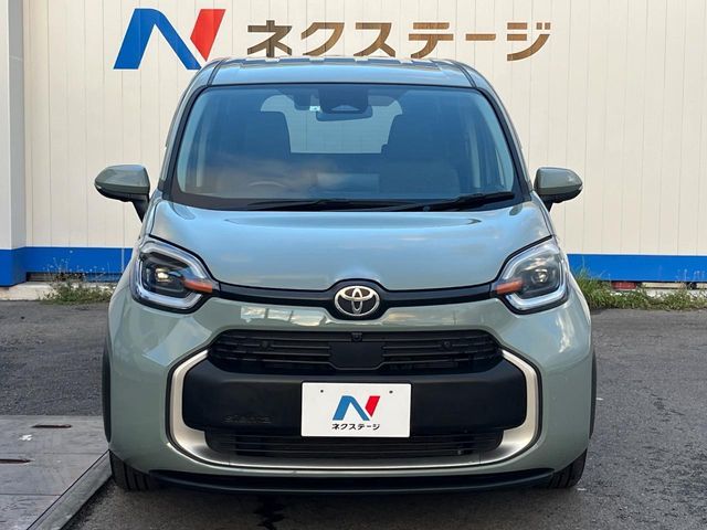 TOYOTA SIENTA HYBRID 2023